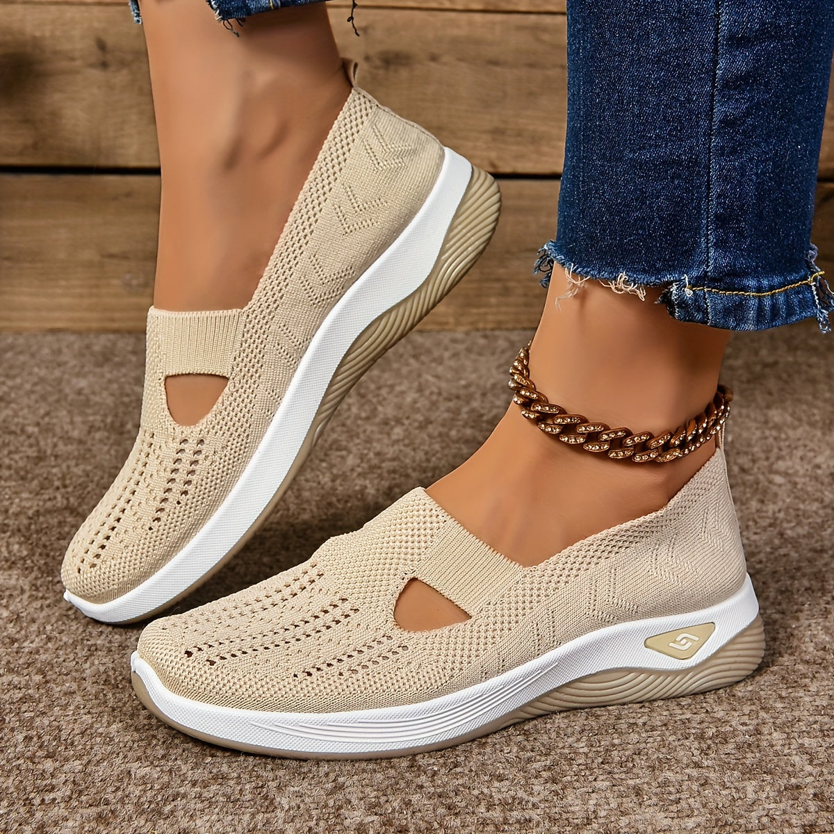 Cream / 44 / US 12