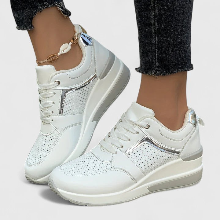 White / 12 US | 43 EU