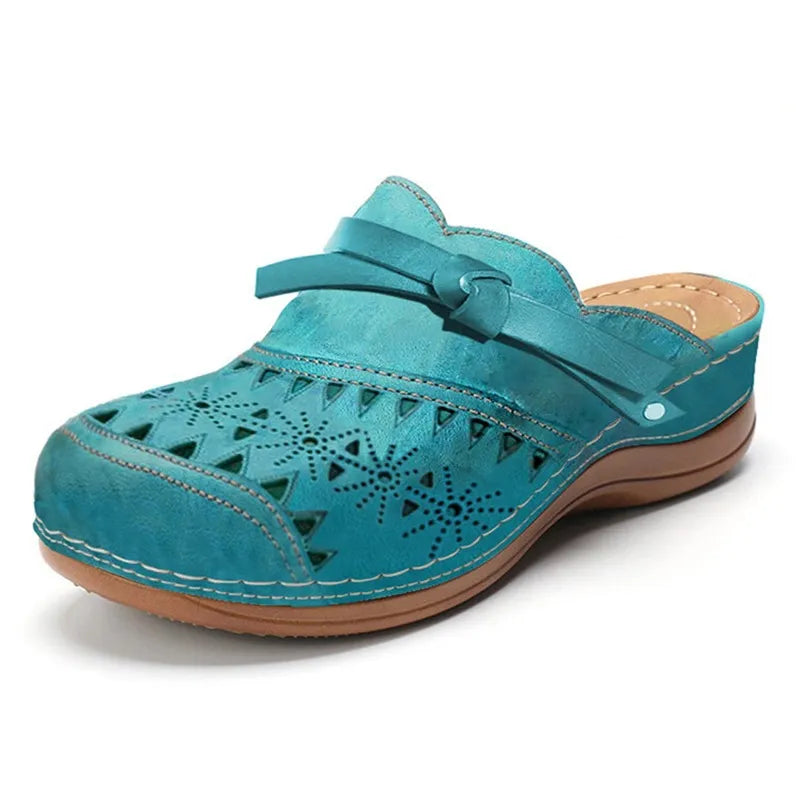 Lake Blue / 43 / US 11.5